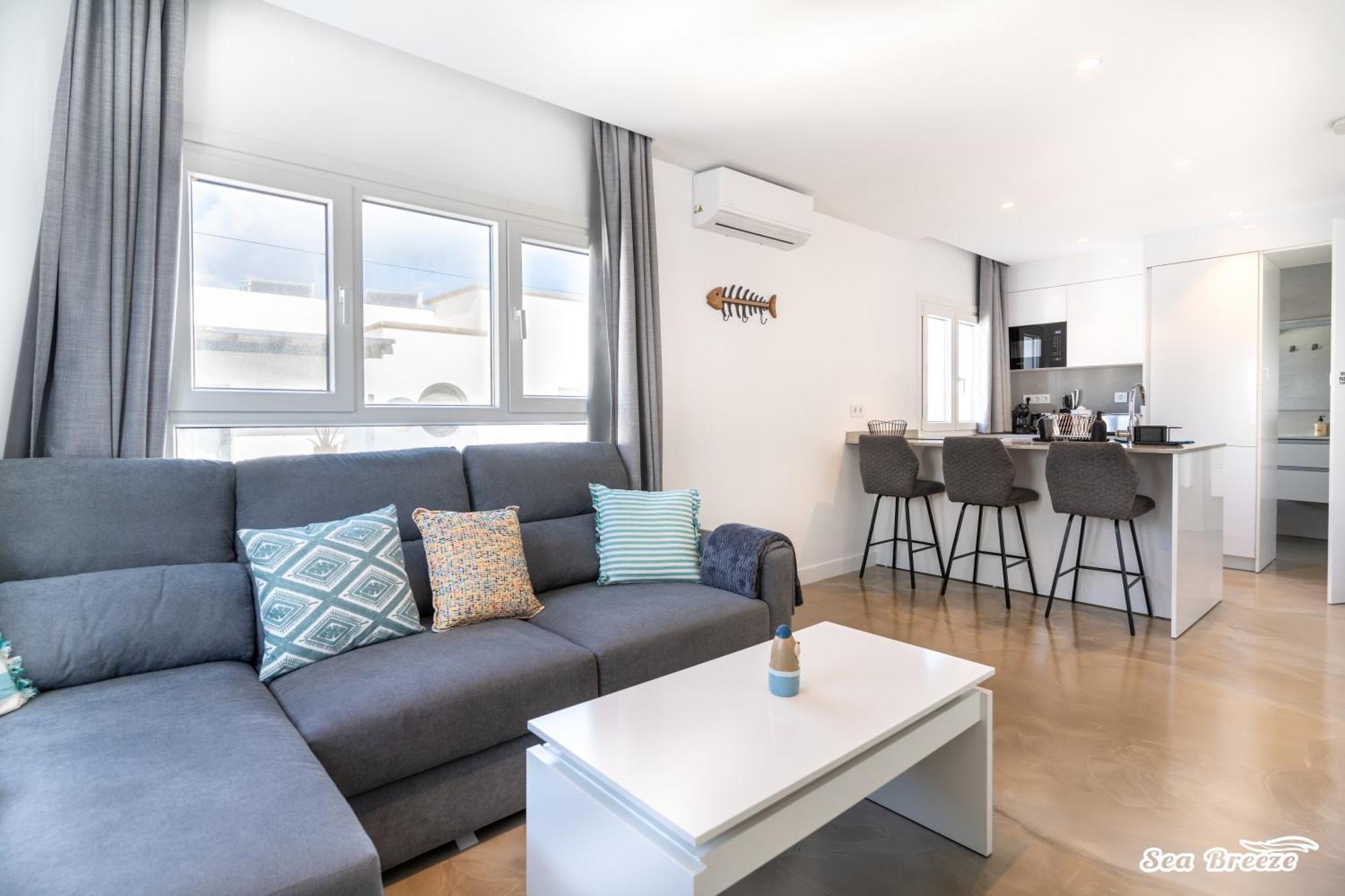 2 Apartments Sea Breeze Famara Exterior foto