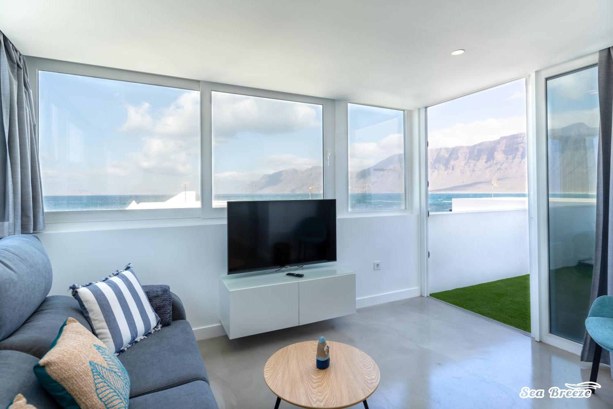 2 Apartments Sea Breeze Famara Exterior foto
